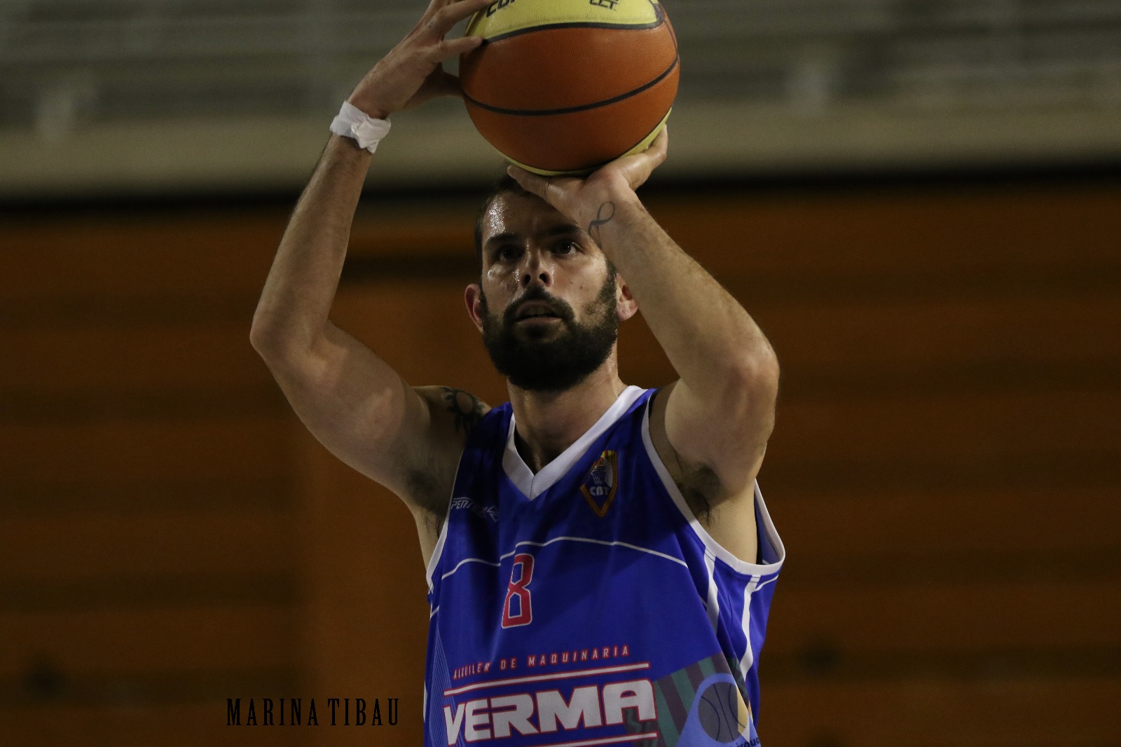 Zurdos en un mundo diestro.